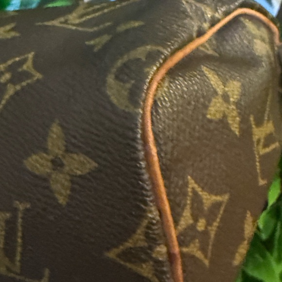 Louis Vuitton Monogram Vintage Mini Speedy - Picture 14 of 17